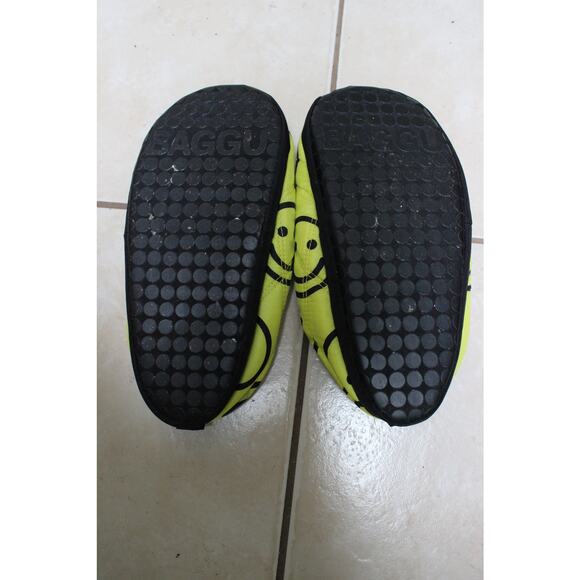 Baggu Yellow Smiley Happy Face Puffy Slippers Size S/M - Picture 3 of 4
